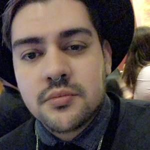 Meet your Posher, Adan